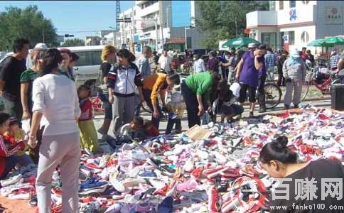 擺攤賣服裝的銷售技巧有哪些?趕緊來看下! 第2張 擺攤賣服裝的銷售技巧有哪些?趕緊來看下! 第2張